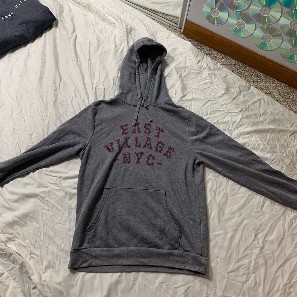 Old navy gray sweatshirt, size M